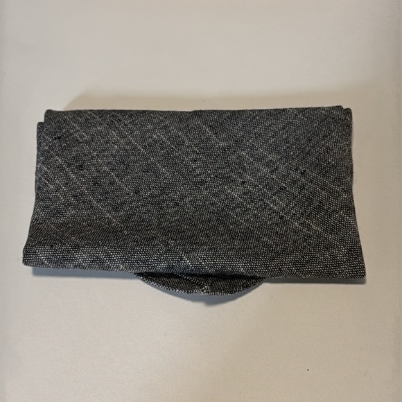 Burma Bibas Bow tie & Handkerchief - Picture 4 of 4